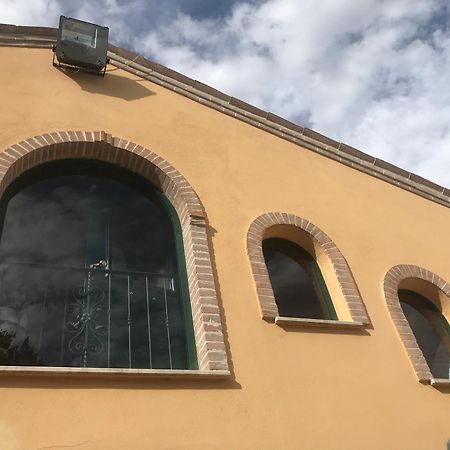 Agriturismo Cerquatonda Montalto delle Marche Esterno foto