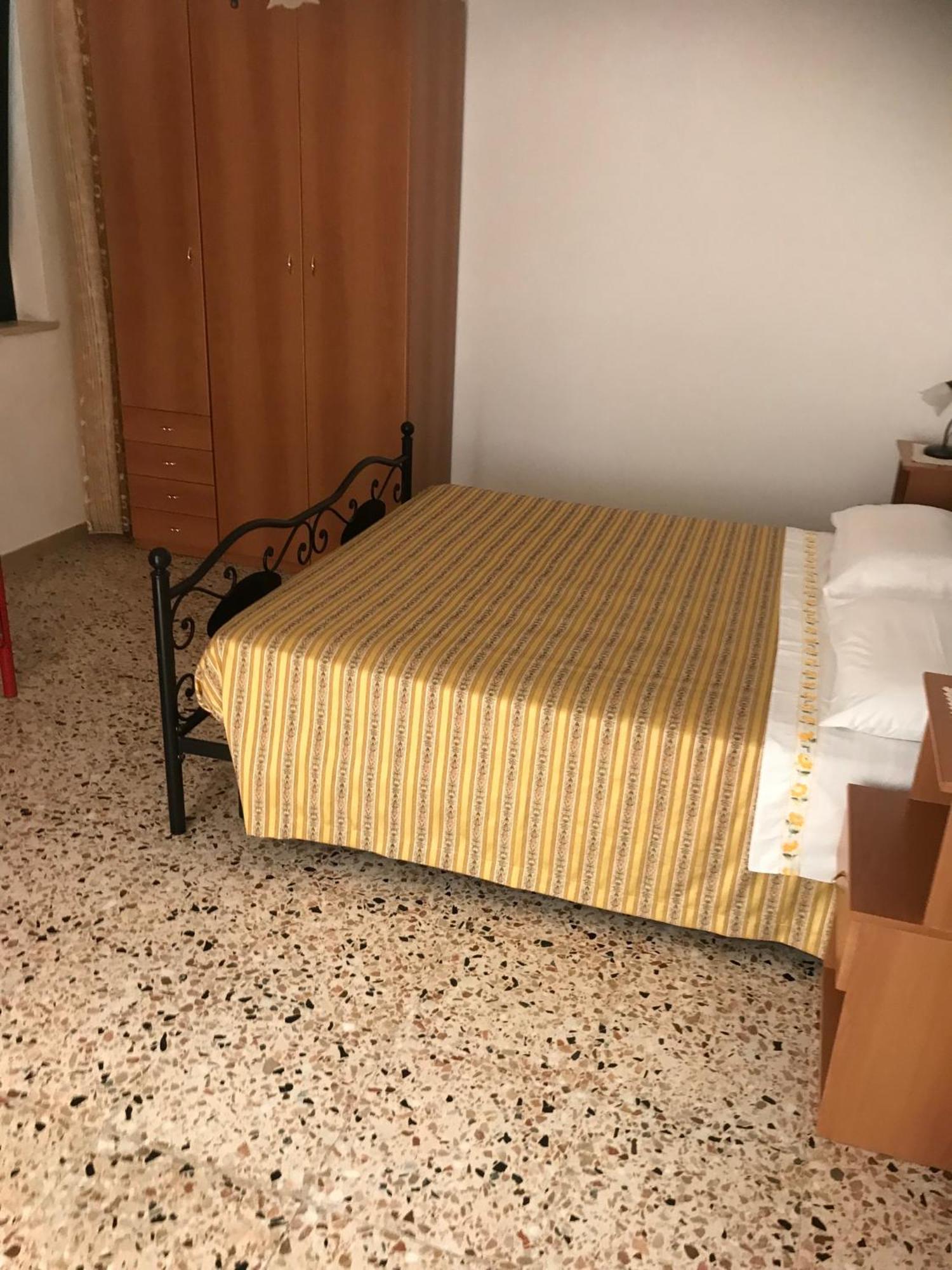 Agriturismo Cerquatonda Montalto delle Marche Esterno foto