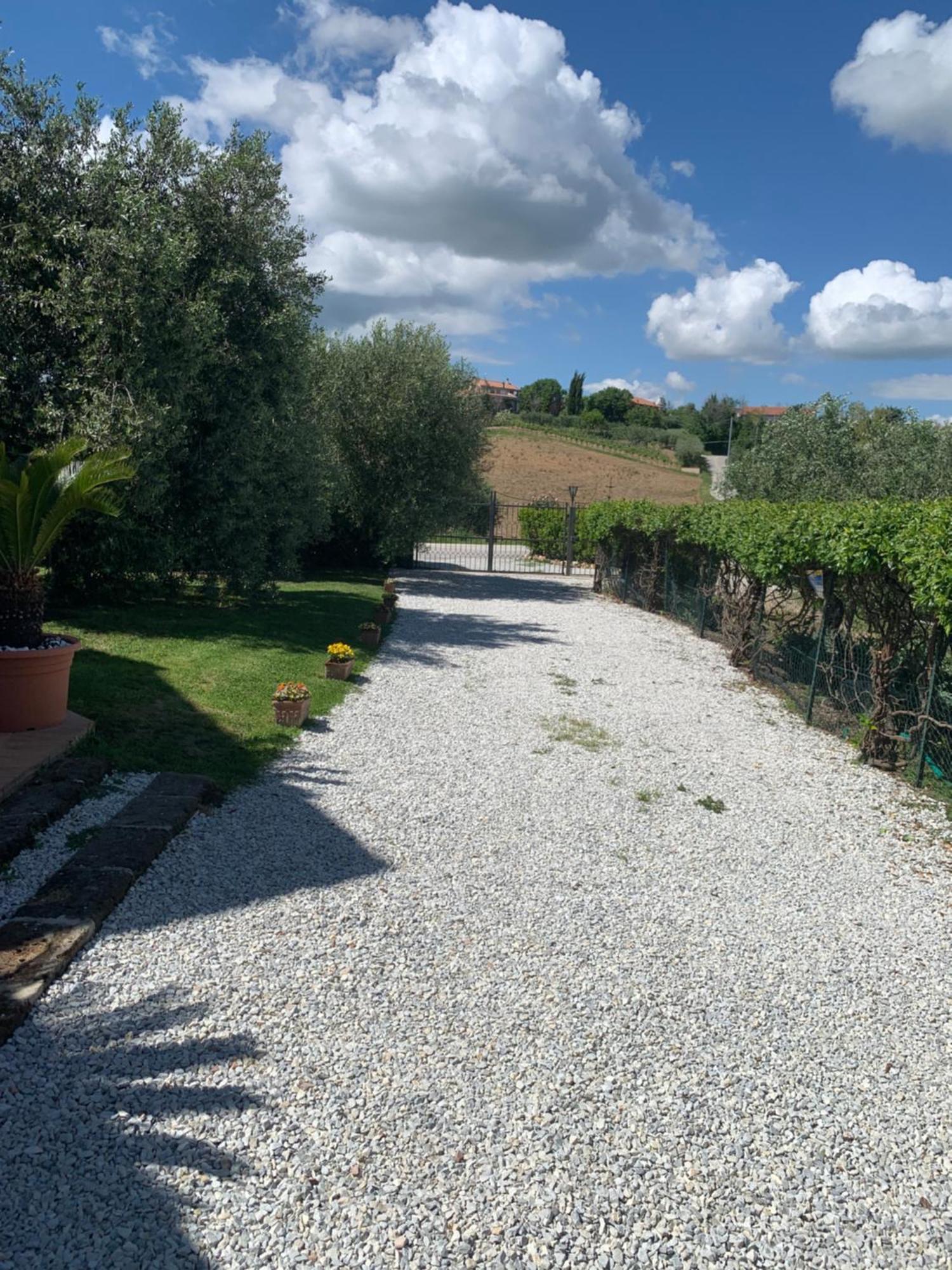 Agriturismo Cerquatonda Montalto delle Marche Esterno foto