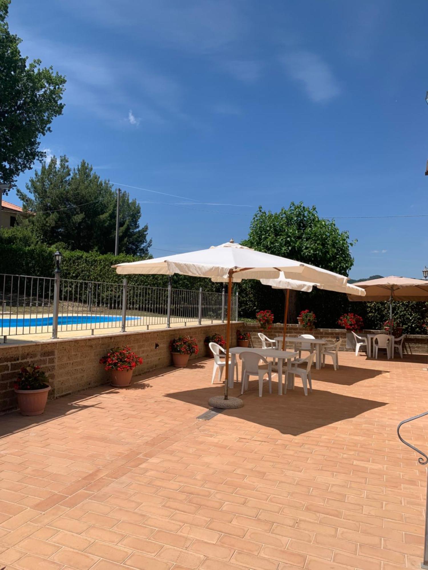 Agriturismo Cerquatonda Montalto delle Marche Esterno foto