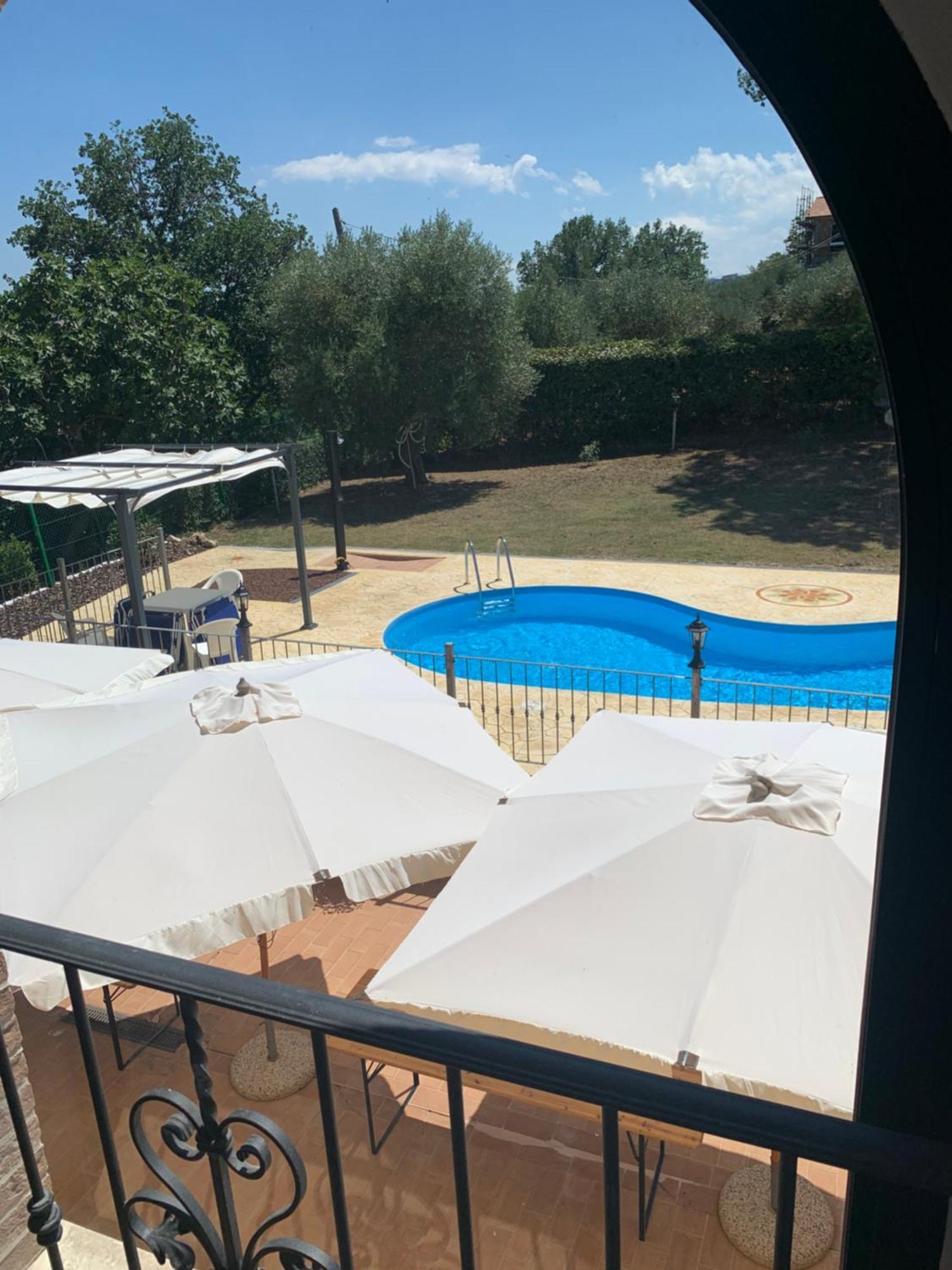 Agriturismo Cerquatonda Montalto delle Marche Esterno foto